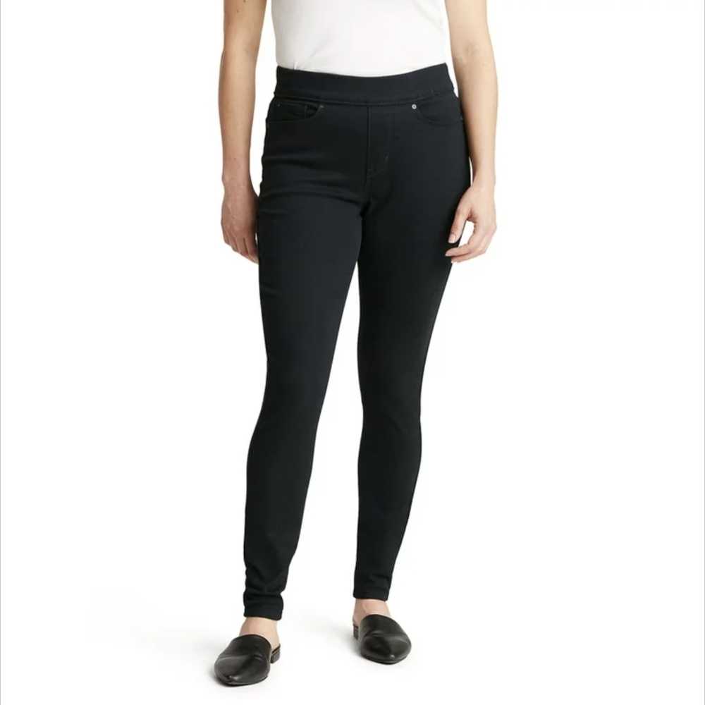 🎉3/$50🎉 Levi's Strauss Shaping Pull-On Super Skinny Jeans